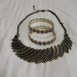 Antiqued Gold-Toned Necklace / Collar  and Daisies Bracelets Bundle